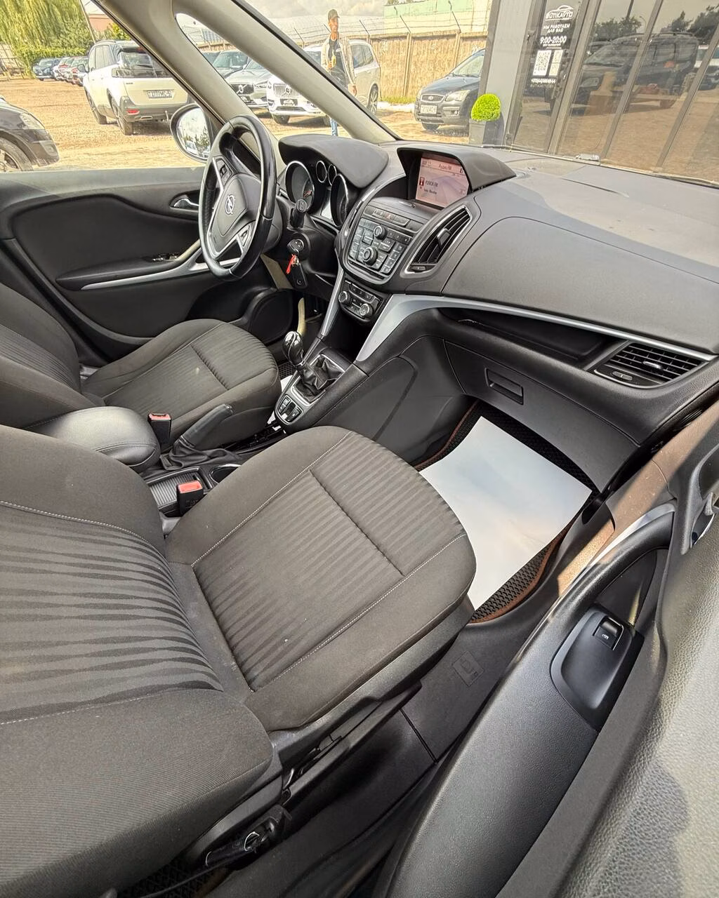 Opel Zafira фото 12