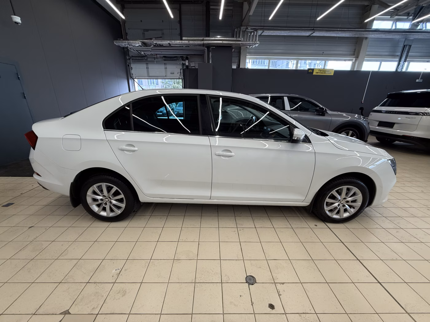 Skoda Rapid фото 4