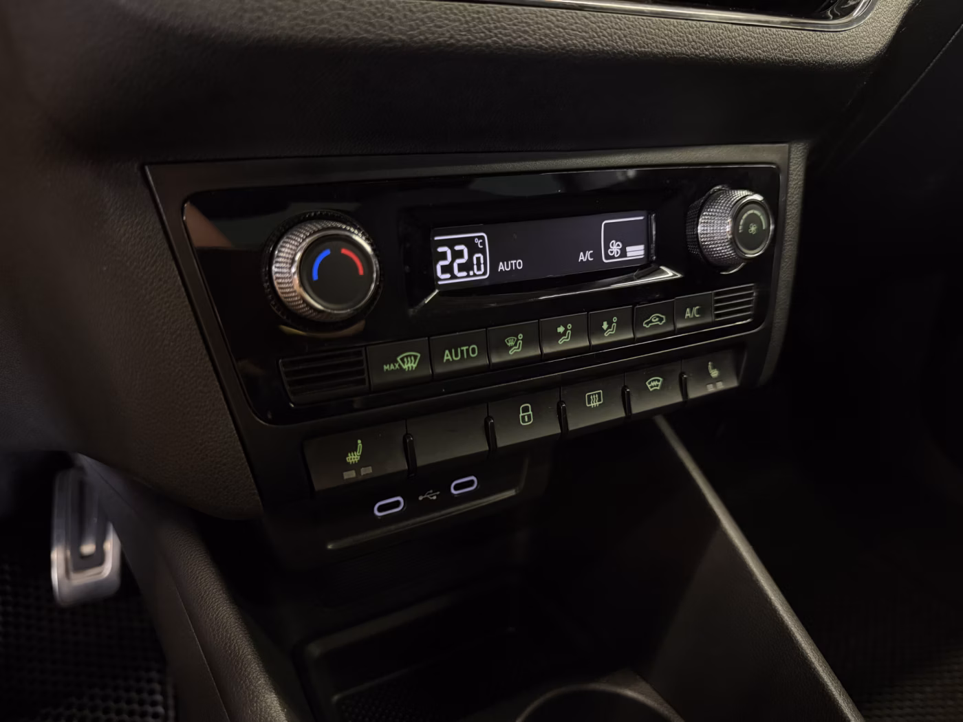 Skoda Rapid фото 20