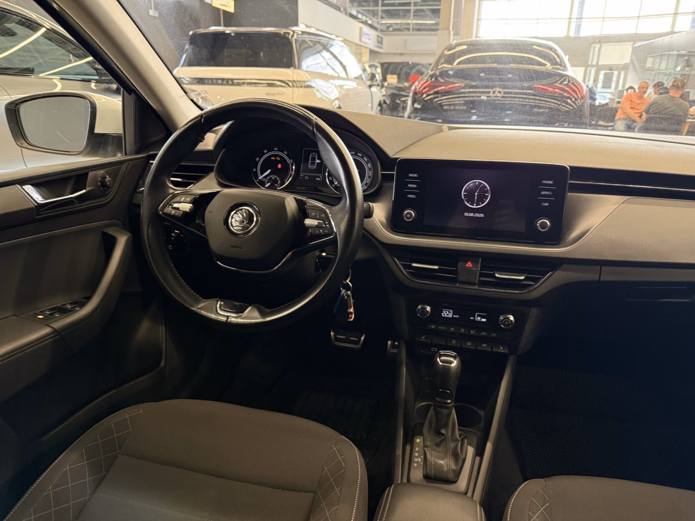 Skoda Rapid фото 16