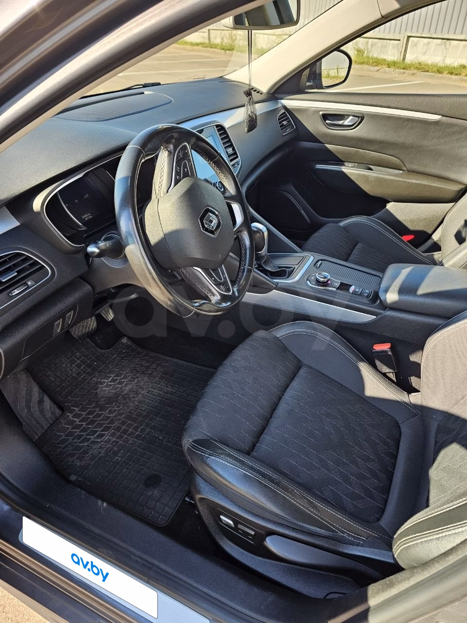 Renault Talisman фото 11