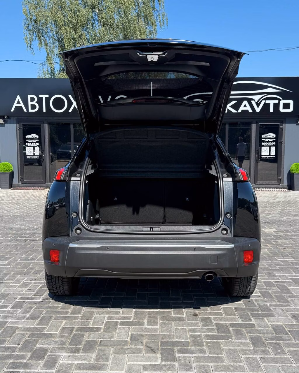 Peugeot 2008 фото 9