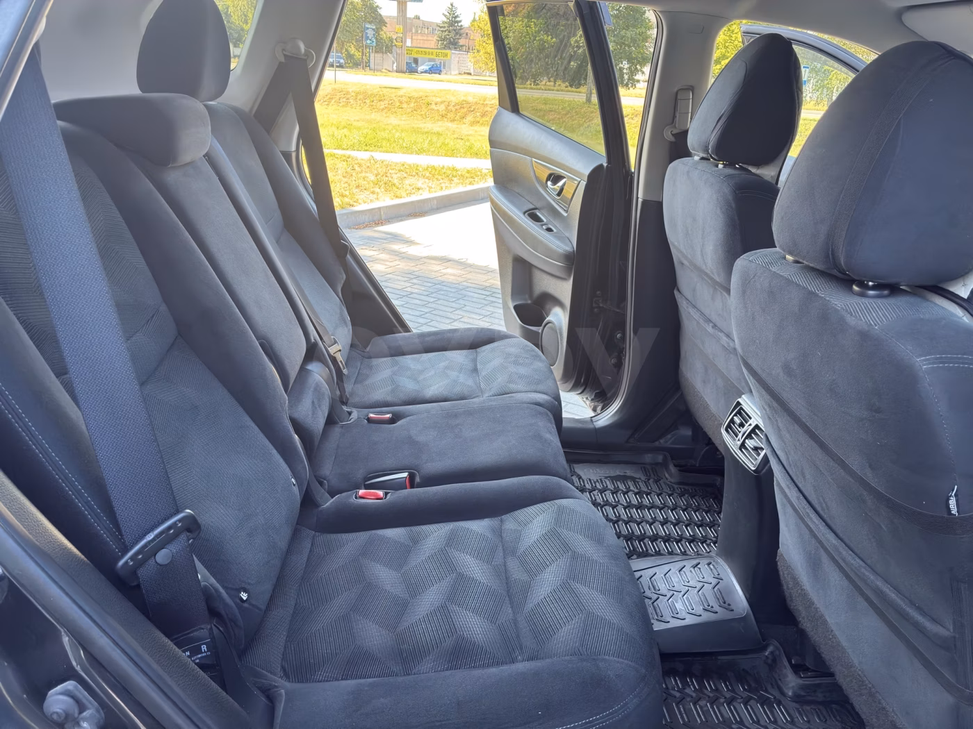 Nissan X-Trail фото 13