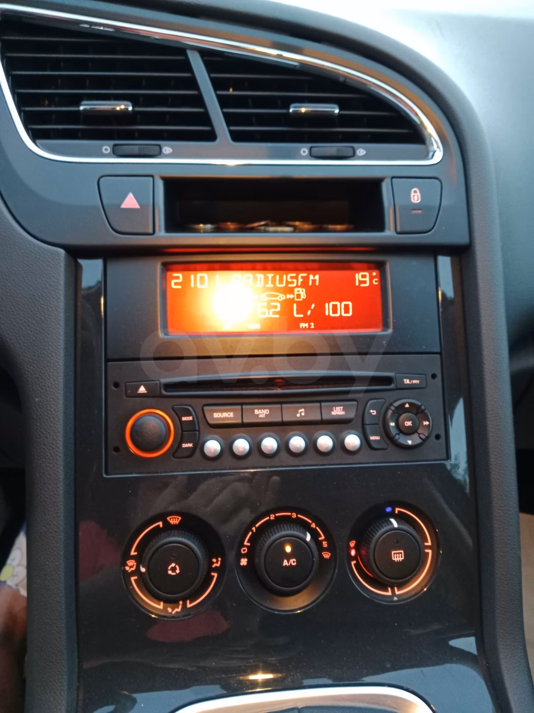 Peugeot 5008 фото 20