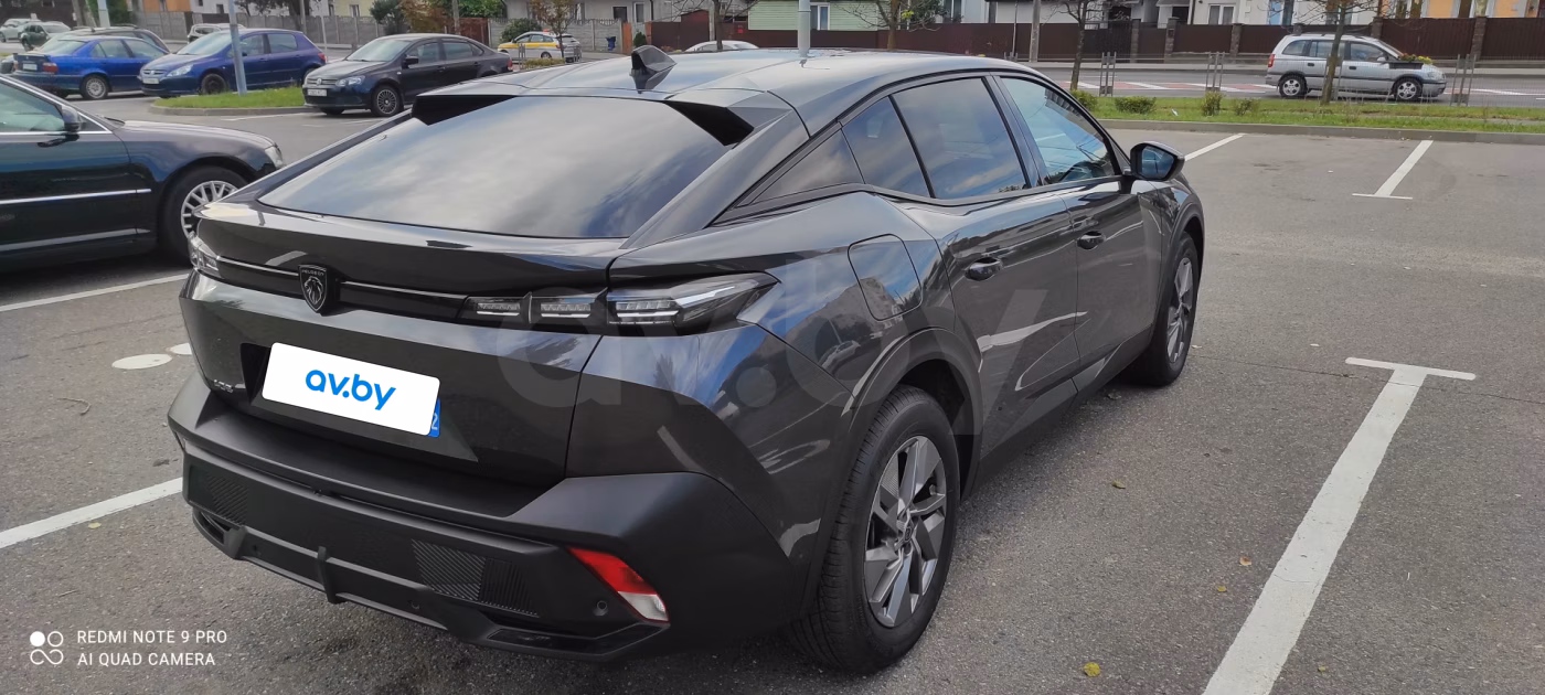 Peugeot 408X фото 6