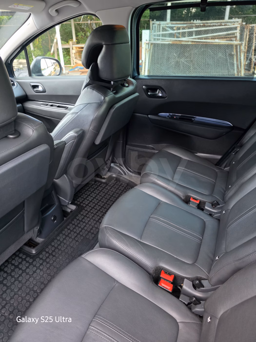 Peugeot 5008 фото 10