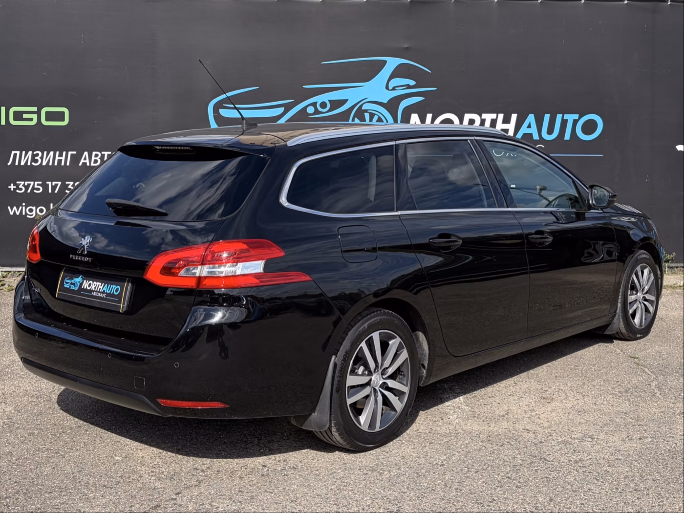 Peugeot 308 фото 6