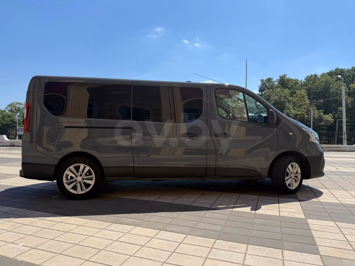 Renault Trafic фото 6