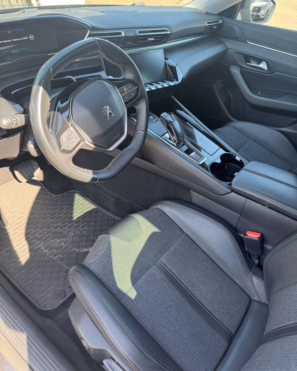 Peugeot 508 фото 10
