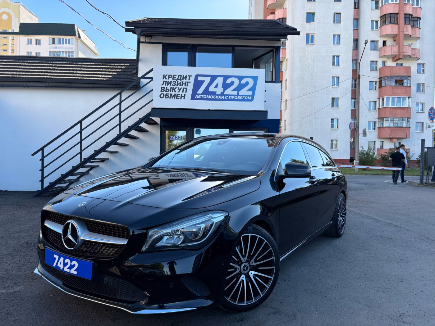 Mercedes-Benz CLA