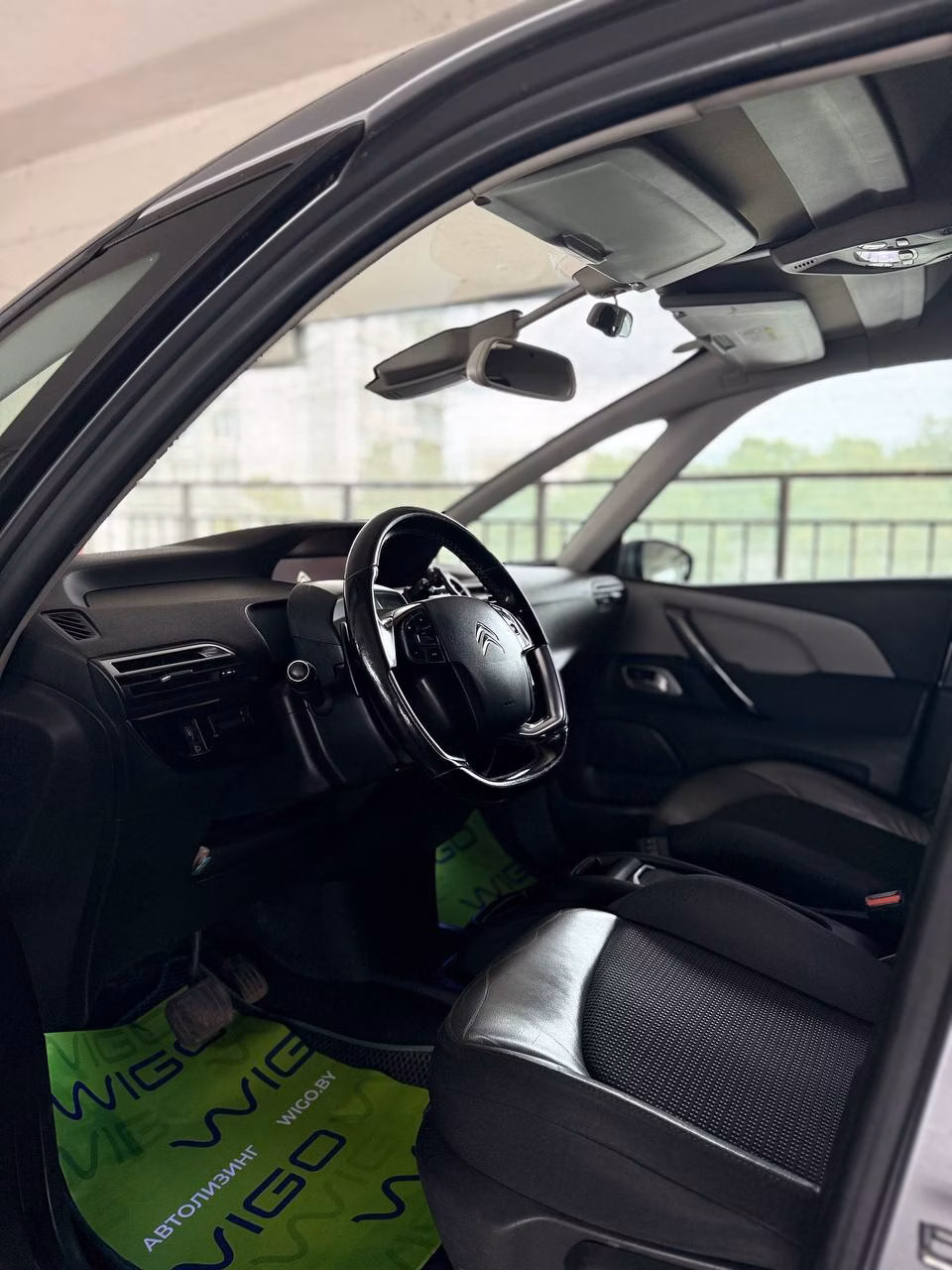 Citroen C4 Picasso фото 11