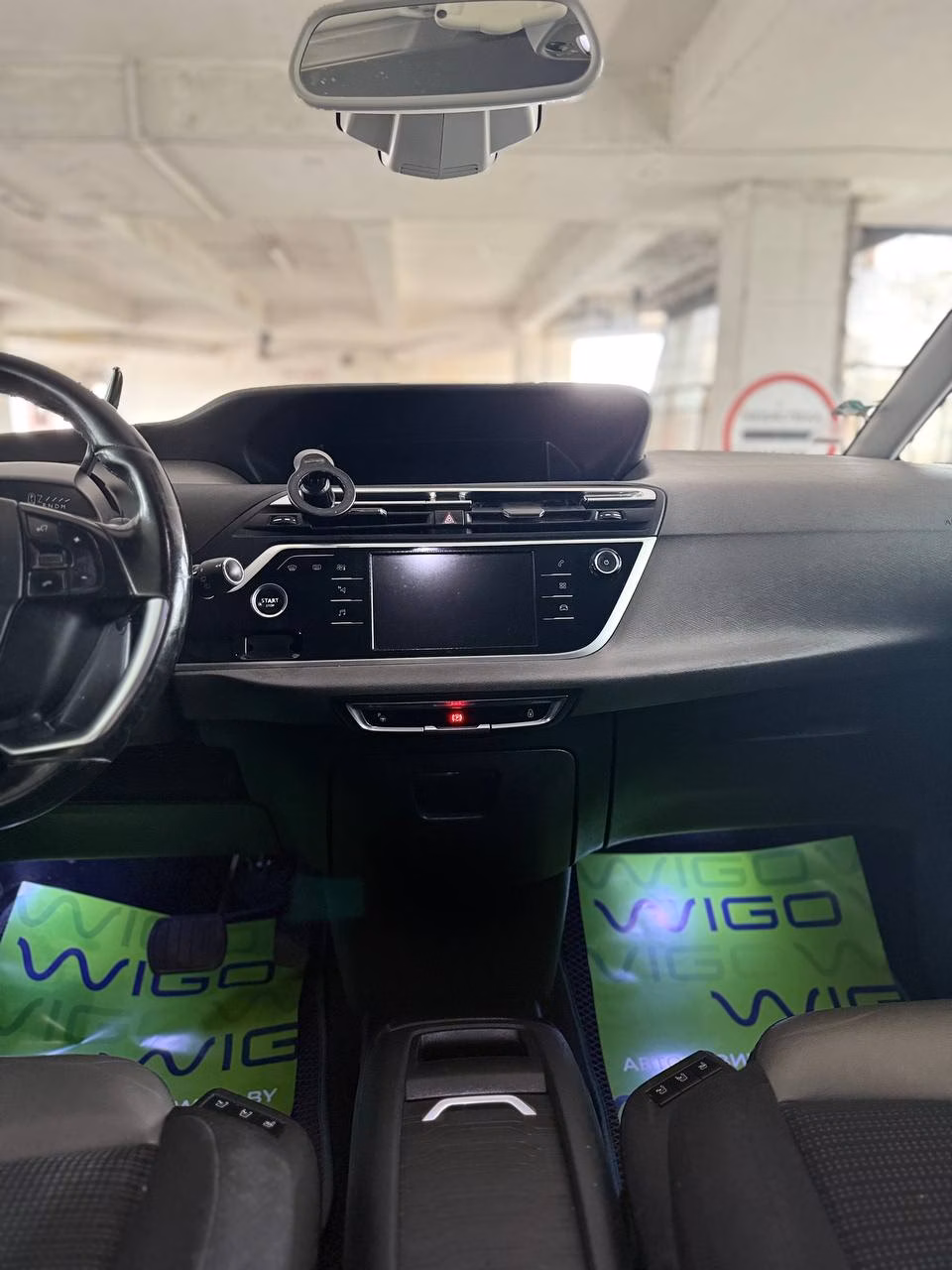 Citroen C4 Picasso фото 13