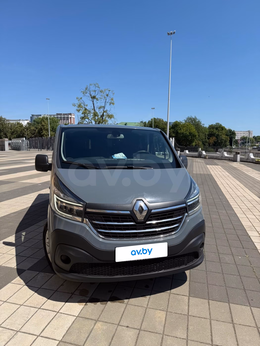 Renault Trafic фото 3