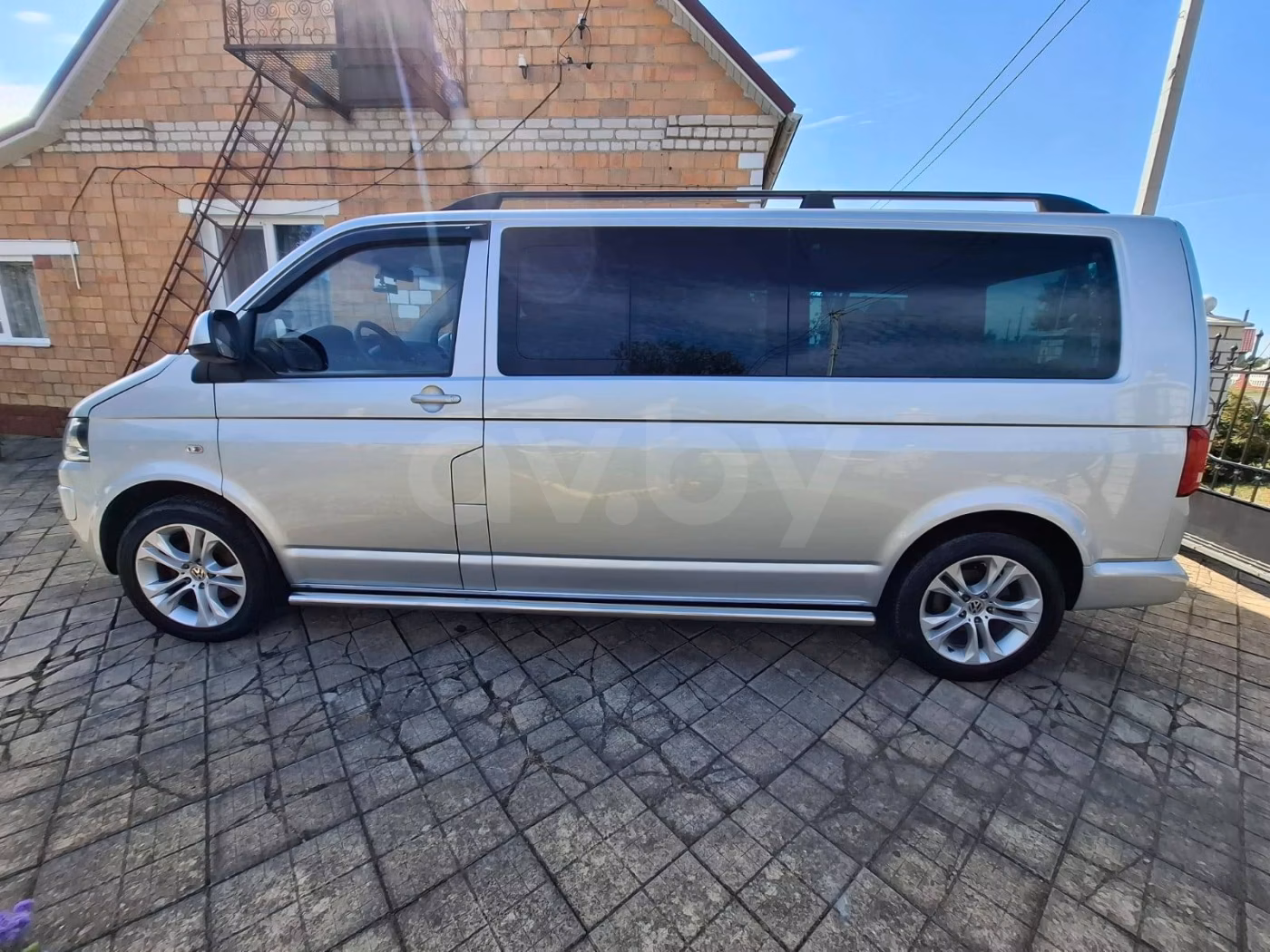 Volkswagen Caravelle фото 5