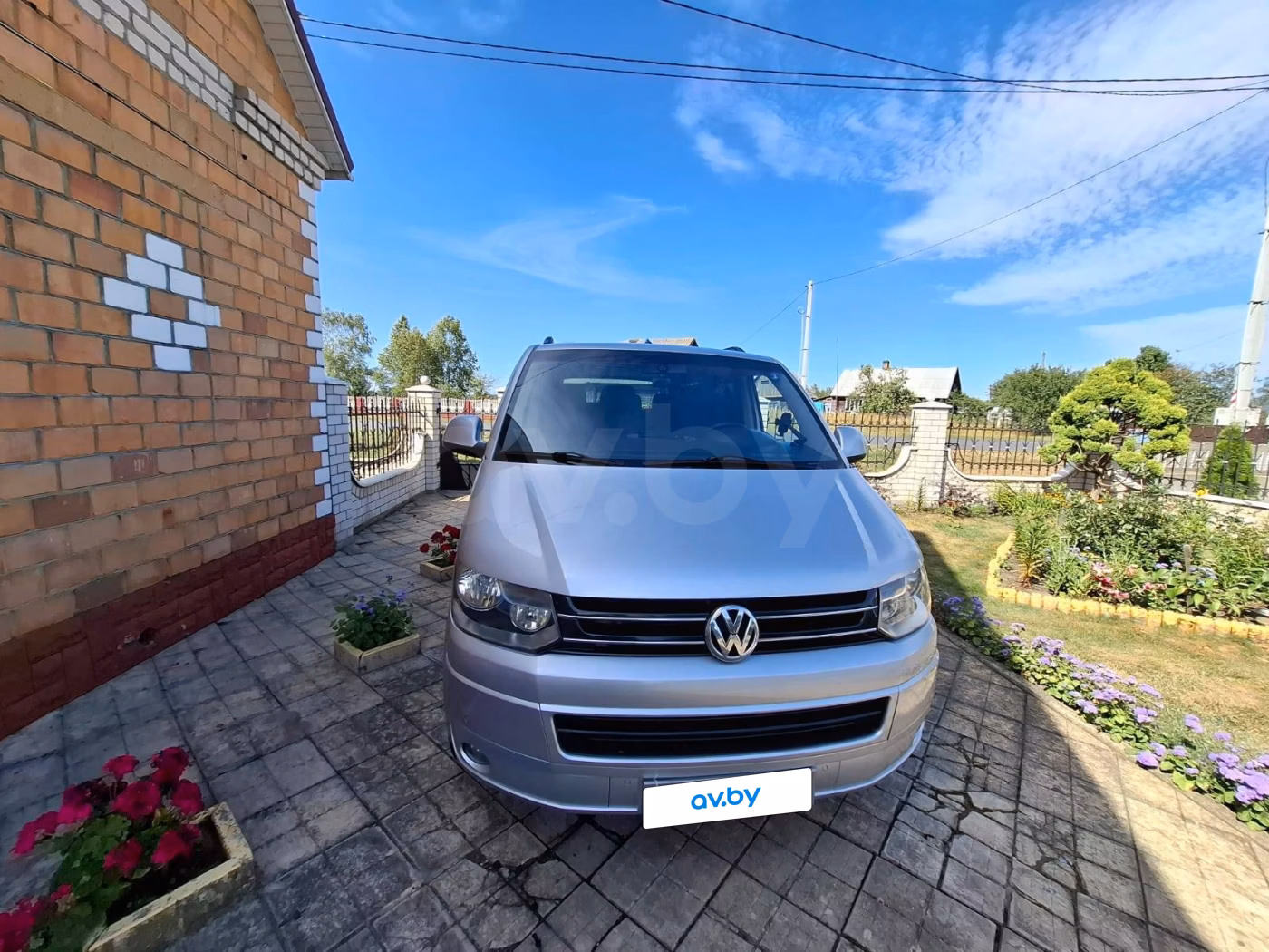 Volkswagen Caravelle фото 9