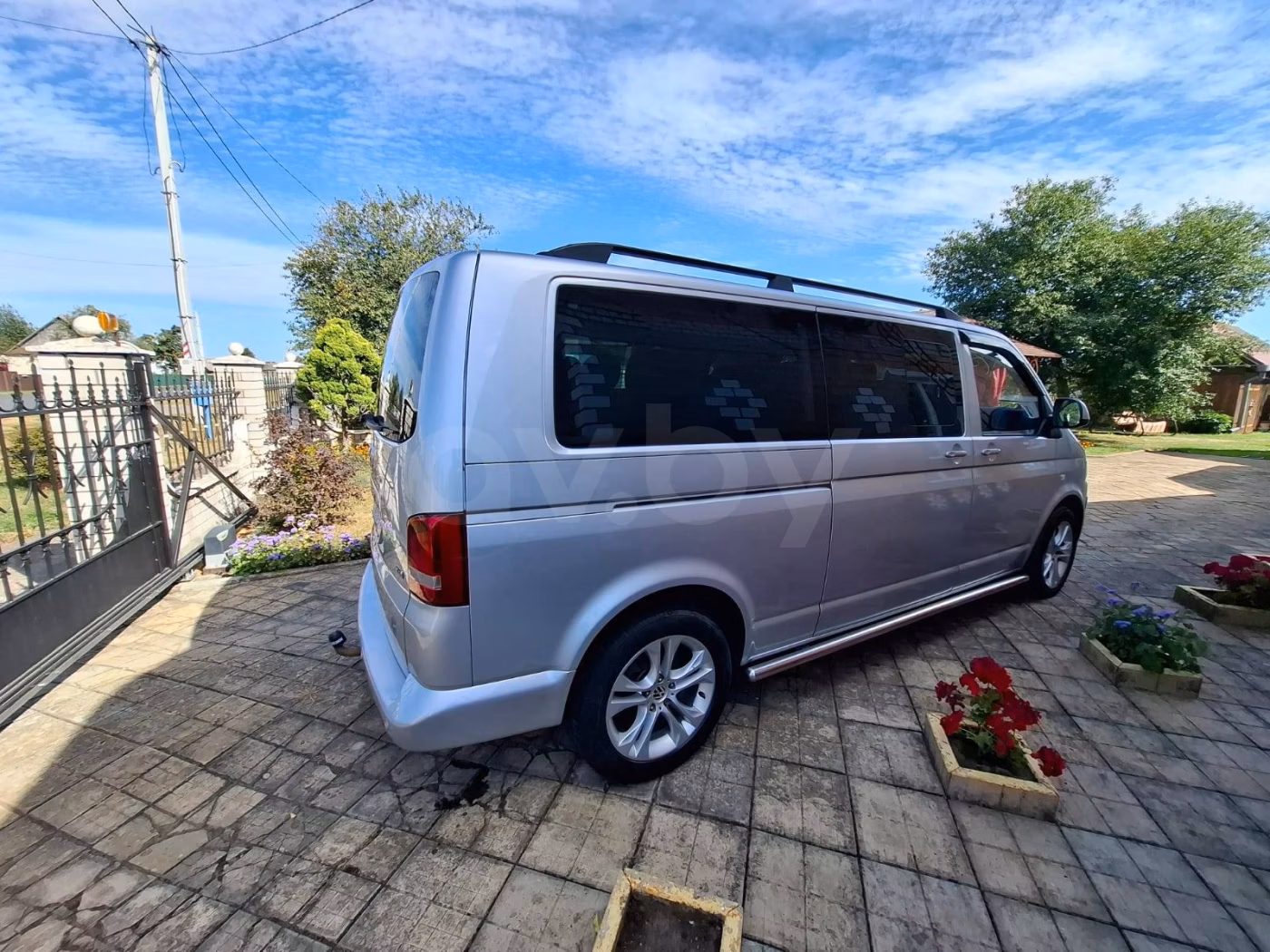 Volkswagen Caravelle фото 8