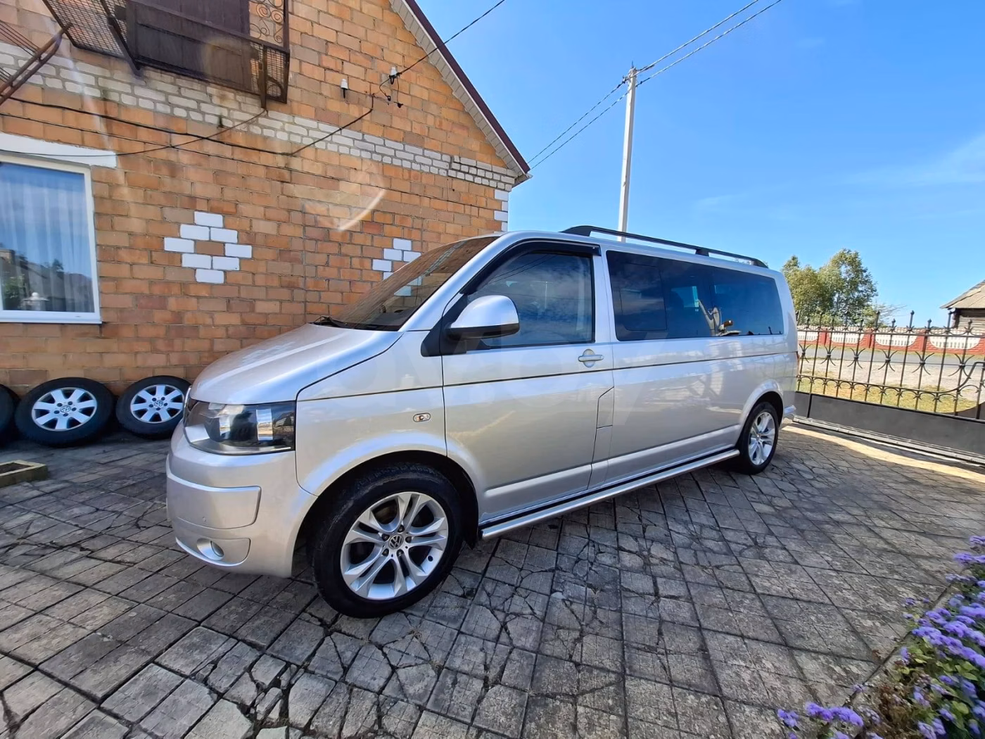 Volkswagen Caravelle фото 4