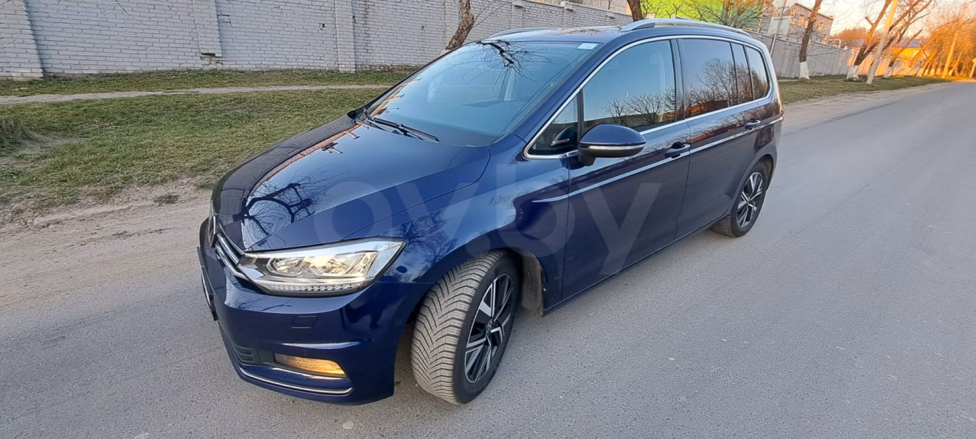 Volkswagen Touran