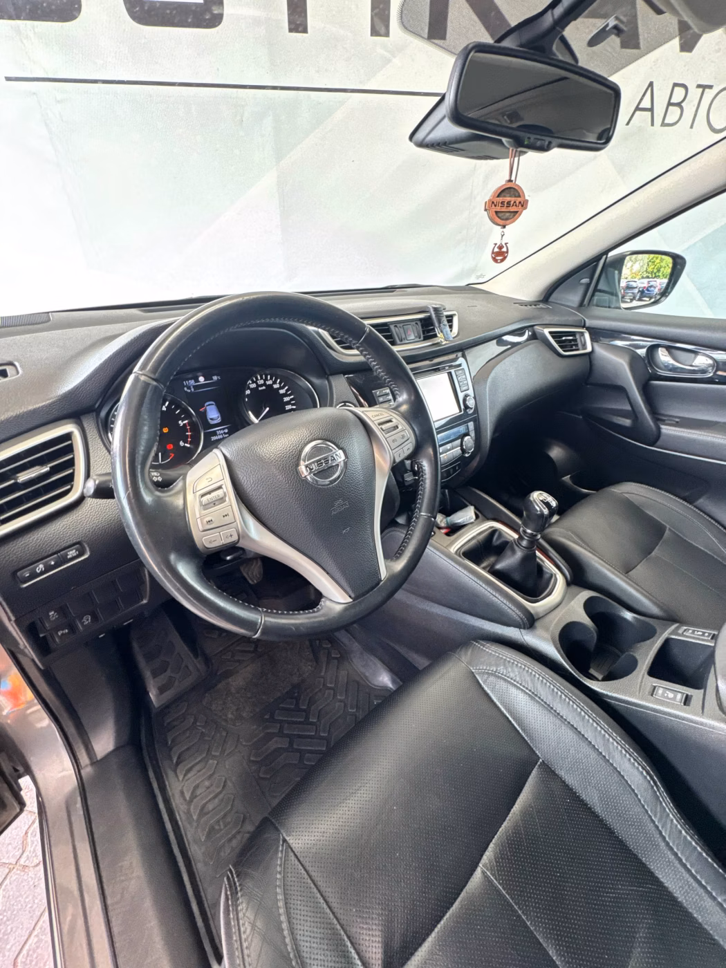 Nissan Qashqai фото 11