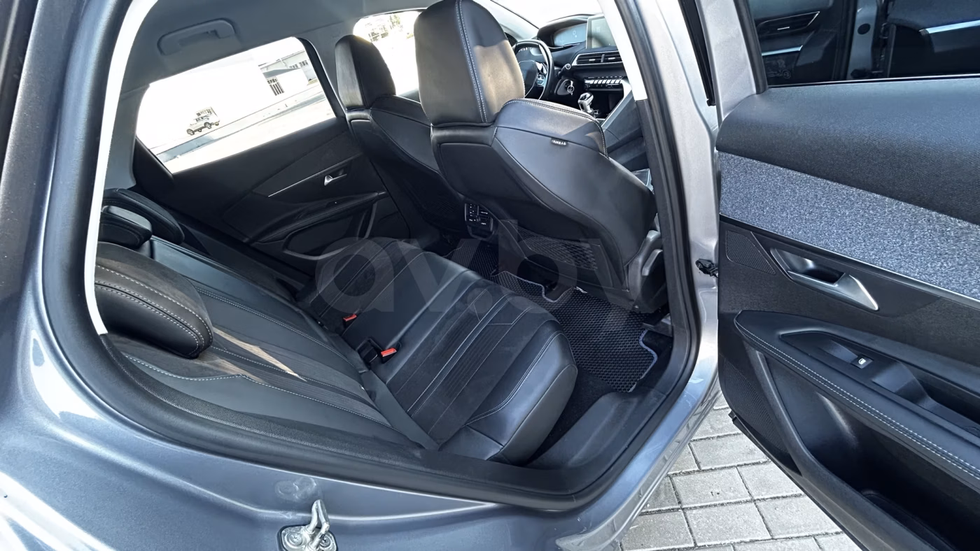 Peugeot 3008 фото 15