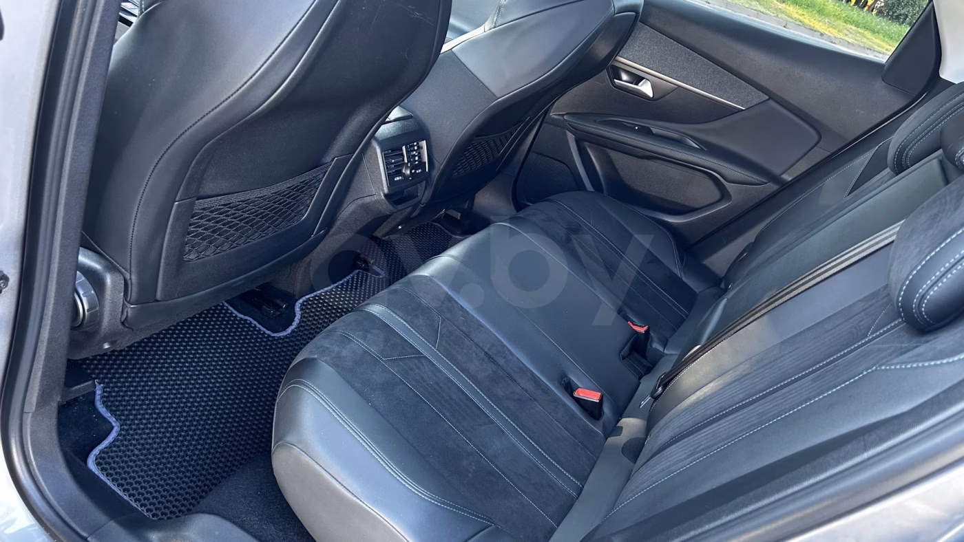 Peugeot 3008 фото 12