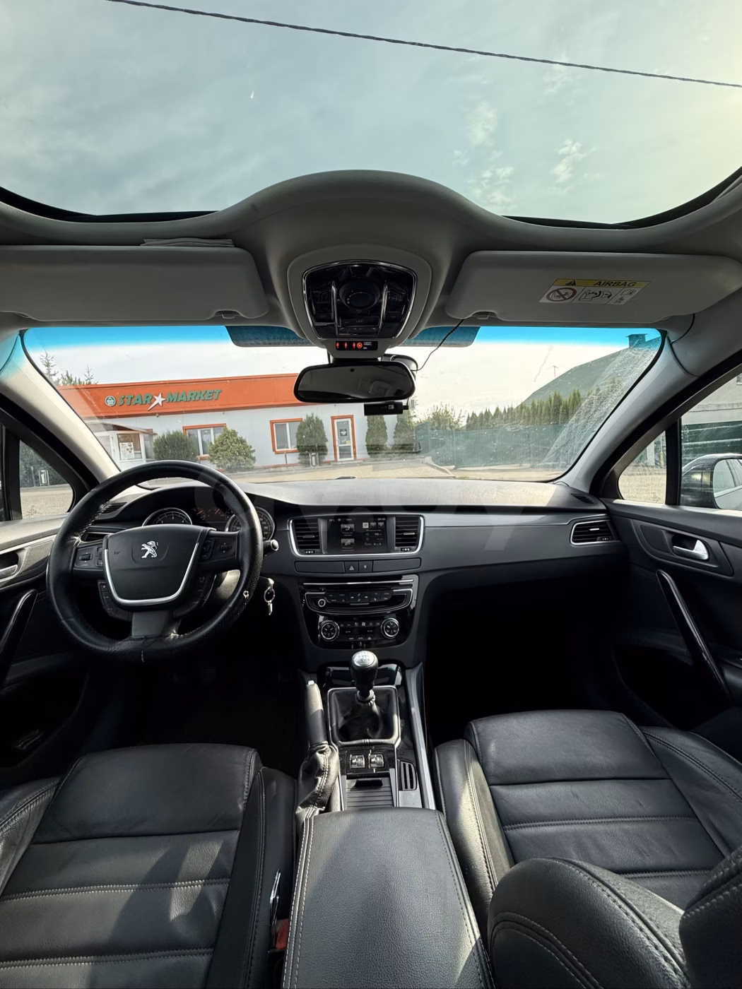 Peugeot 508 фото 9