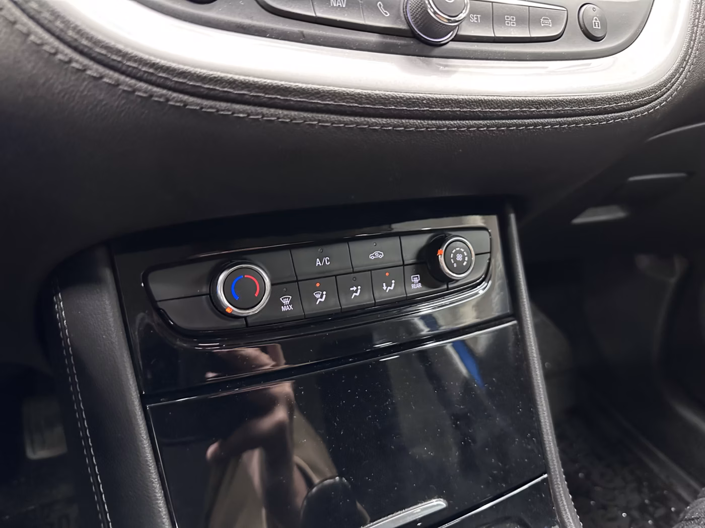 Opel Grandland X фото 16