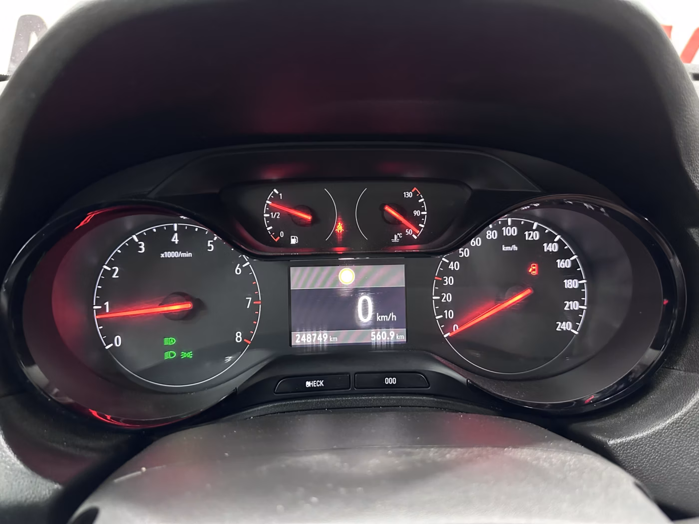 Opel Grandland X фото 13