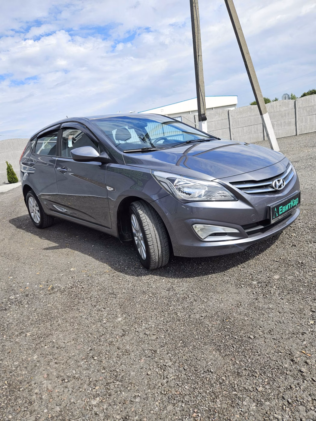 Hyundai Solaris фото 5