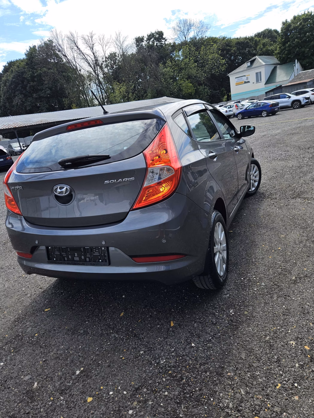 Hyundai Solaris фото 7