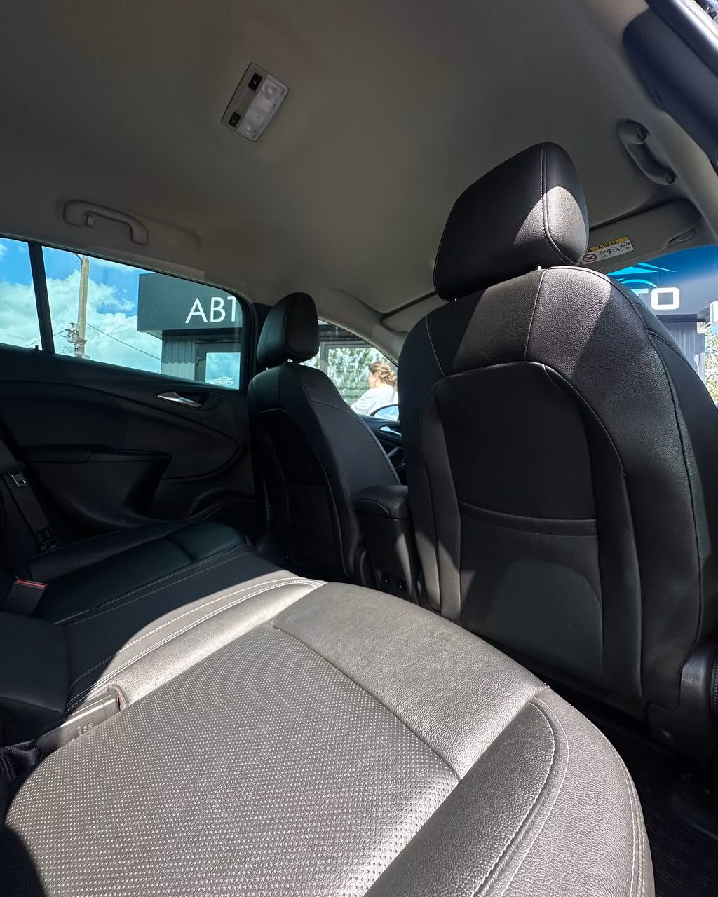 Opel Astra фото 11