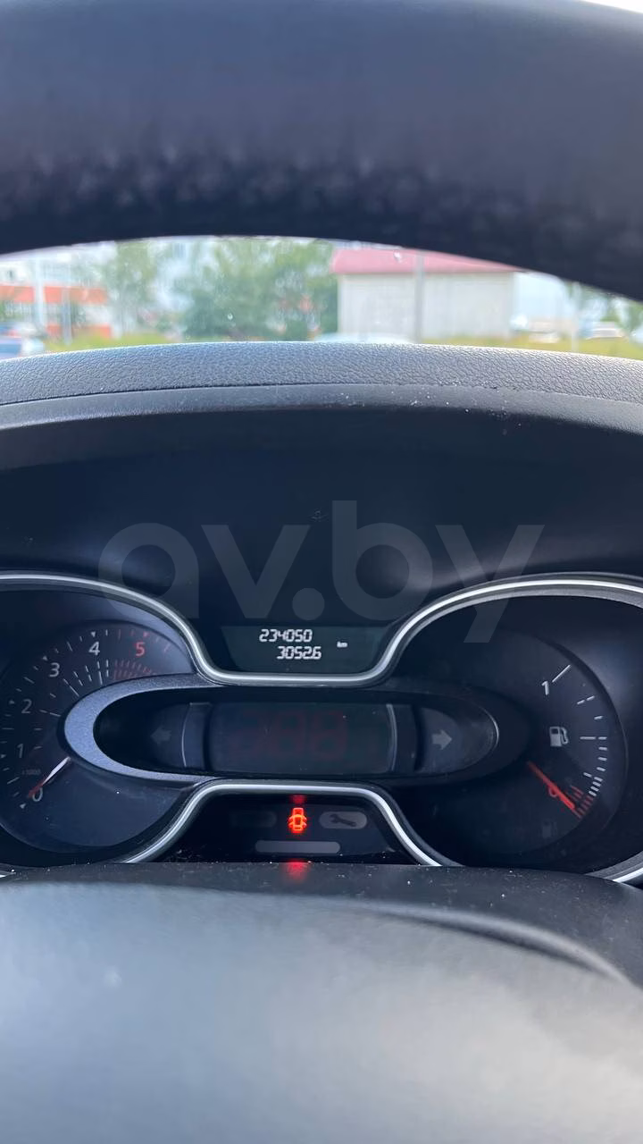 Renault Trafic фото 8