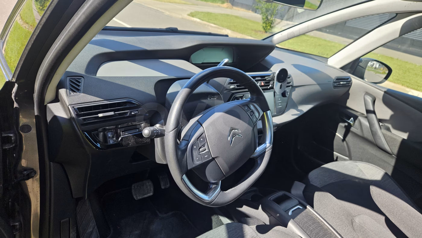 Citroen C4 Spacetourer фото 11