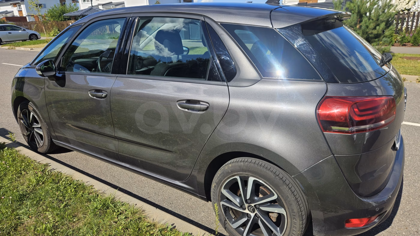 Citroen C4 Spacetourer фото 10