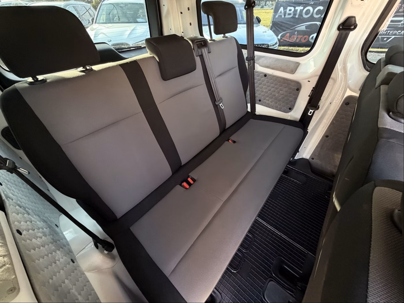 Citroen Jumpy фото 14