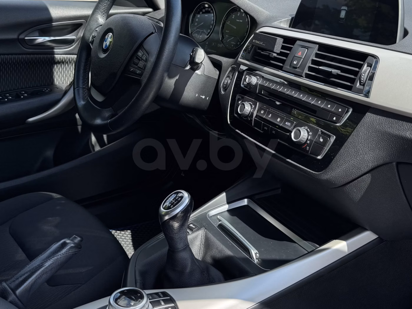 BMW 1 серия фото 10