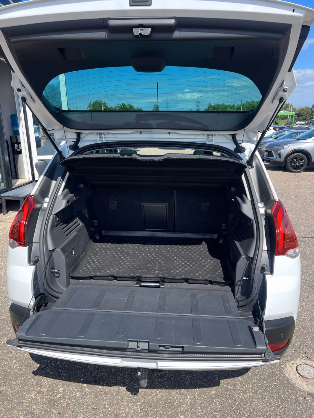 Peugeot 3008 фото 16