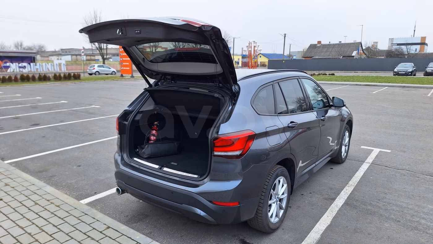 BMW X1 фото 12