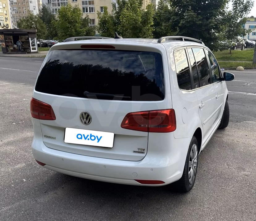 Volkswagen Touran фото 4