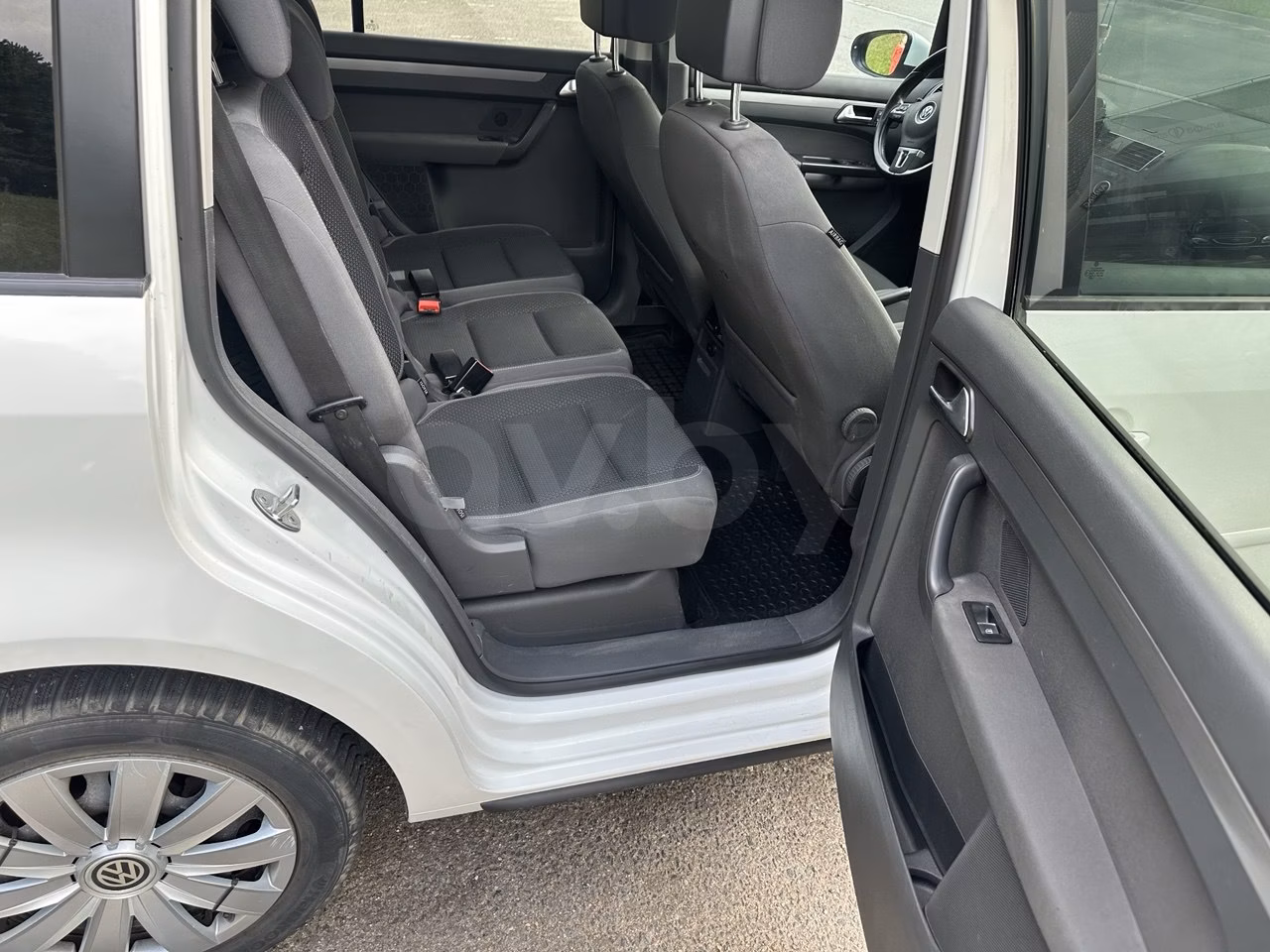 Volkswagen Touran фото 7