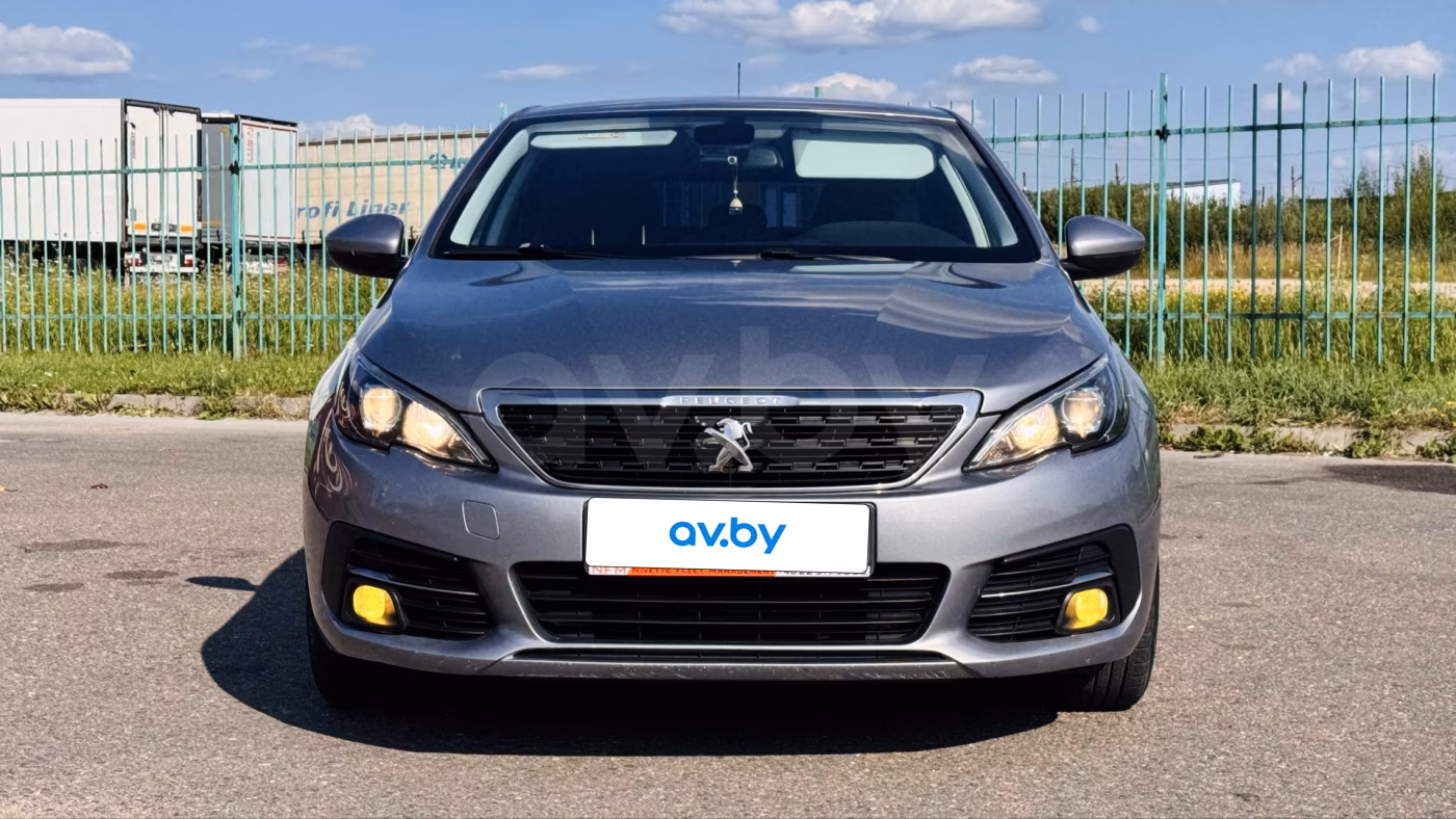 Peugeot 308 фото 9