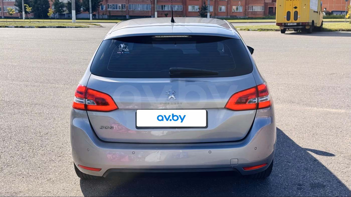 Peugeot 308 фото 10