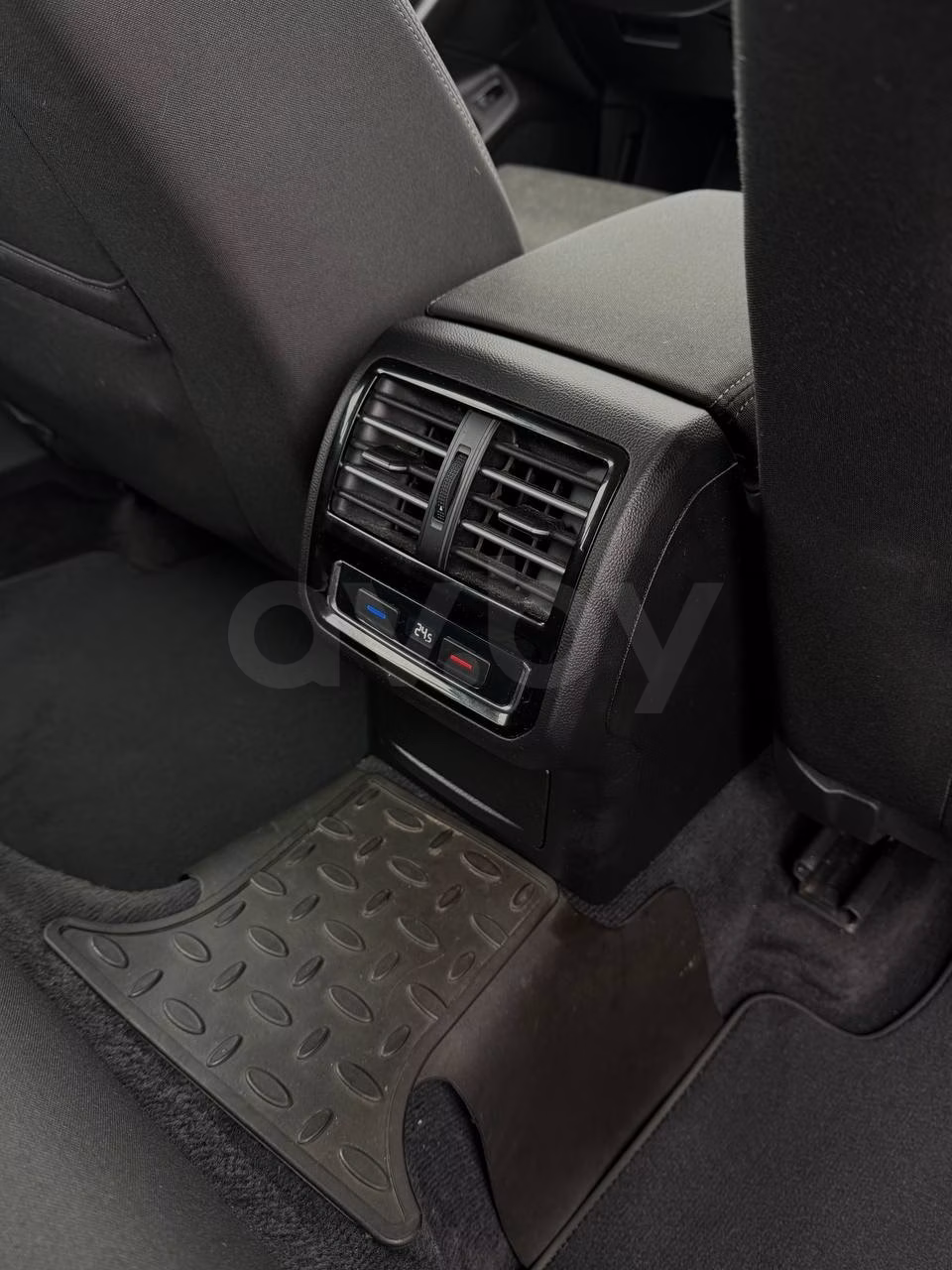 Volkswagen Passat фото 14