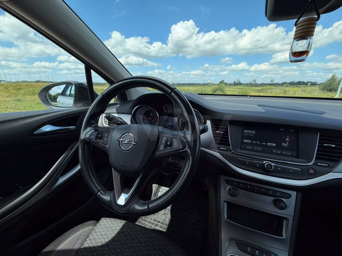 Opel Astra фото 23