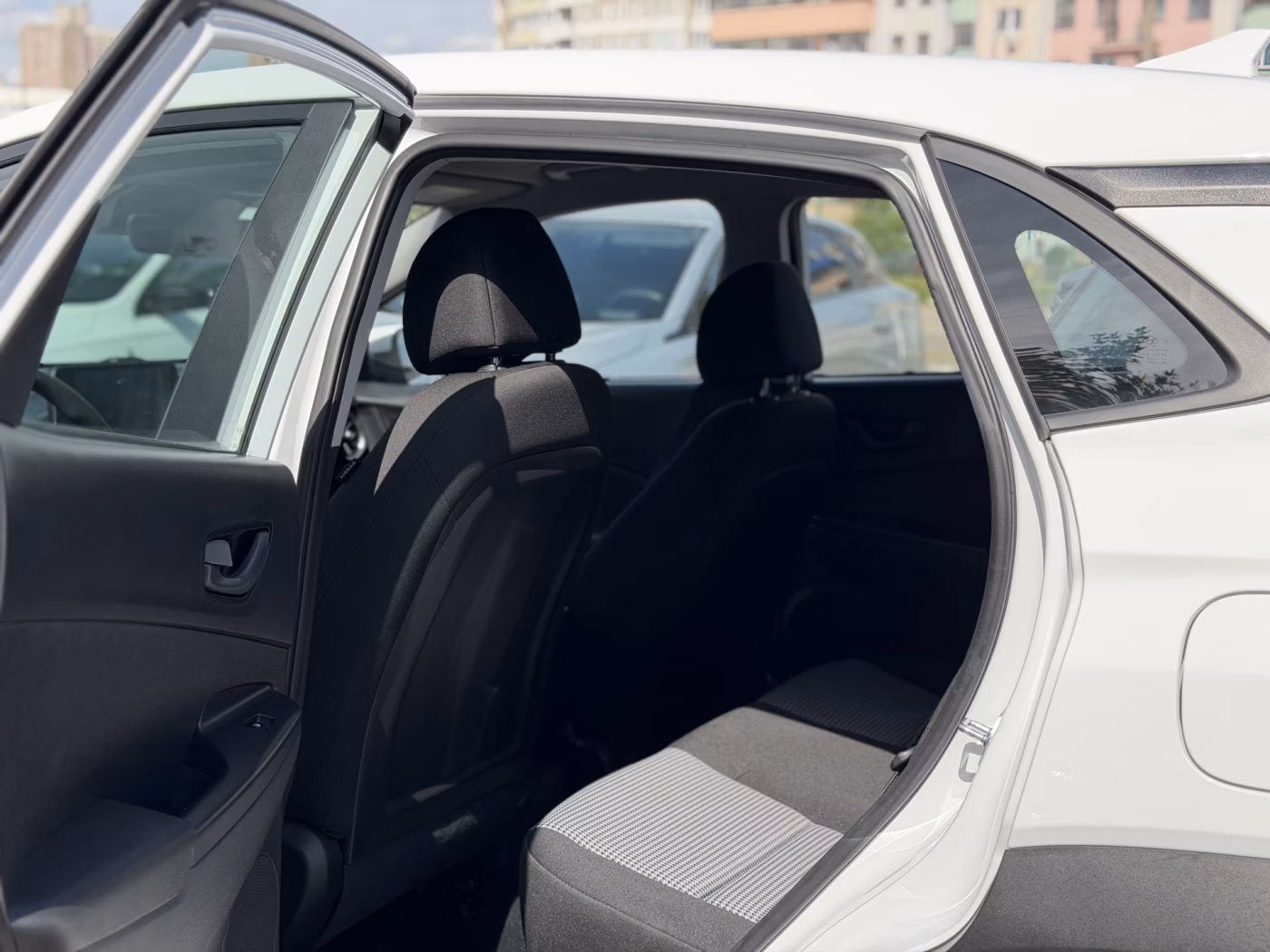 Hyundai Kona фото 7