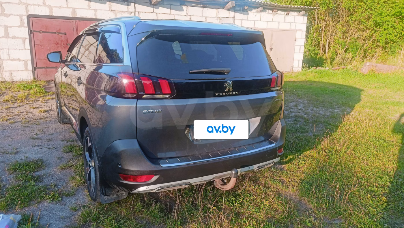 Peugeot 5008 фото 8