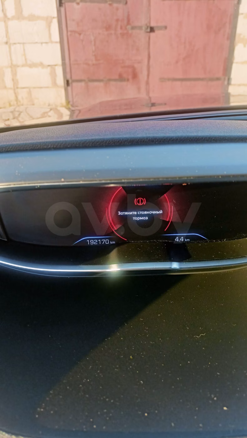Peugeot 5008 фото 17