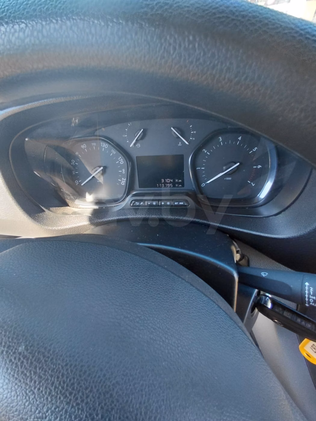 Opel Vivaro фото 19