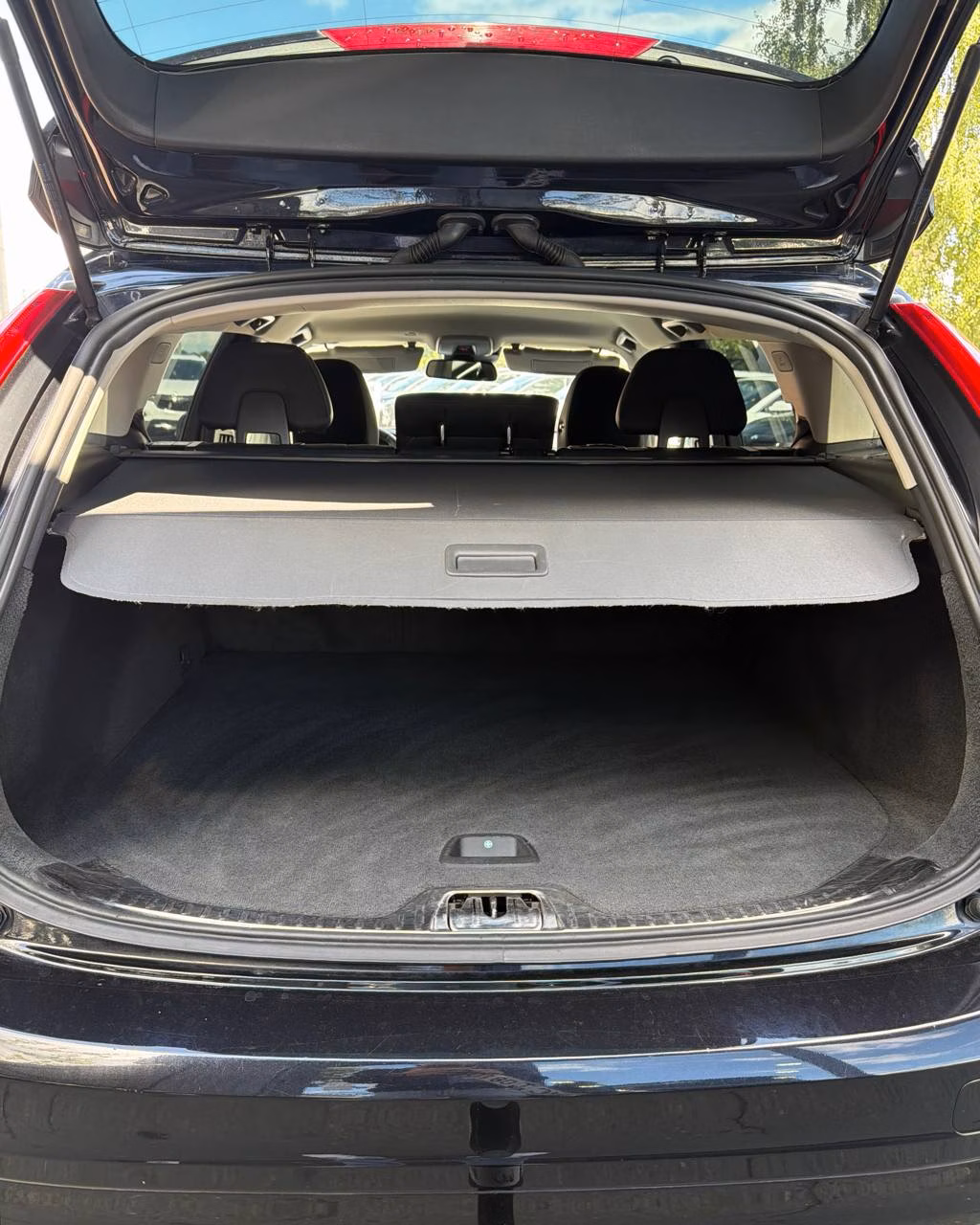Volvo V60 фото 15