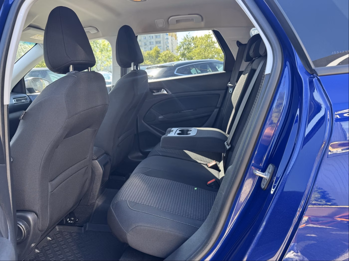 Peugeot 308 фото 10